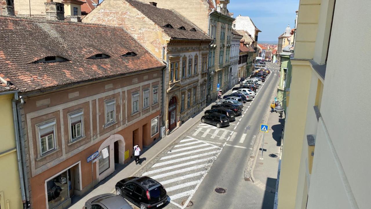 Old Town Apartment Ana Sibiu Eksteriør bilde